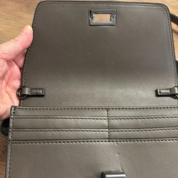 Lambert The Molly Vegan Leather Belt Bag or Crossbody - Picture 7 of 8